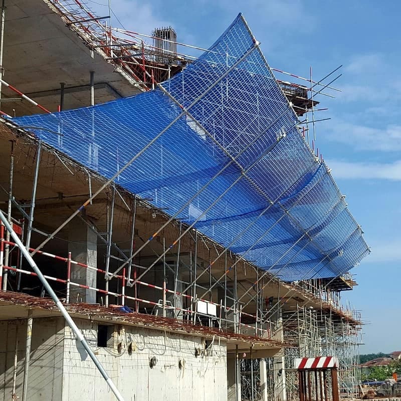 Construction safety netting and scaffolding protection in Karachi - Tahira Syndicate